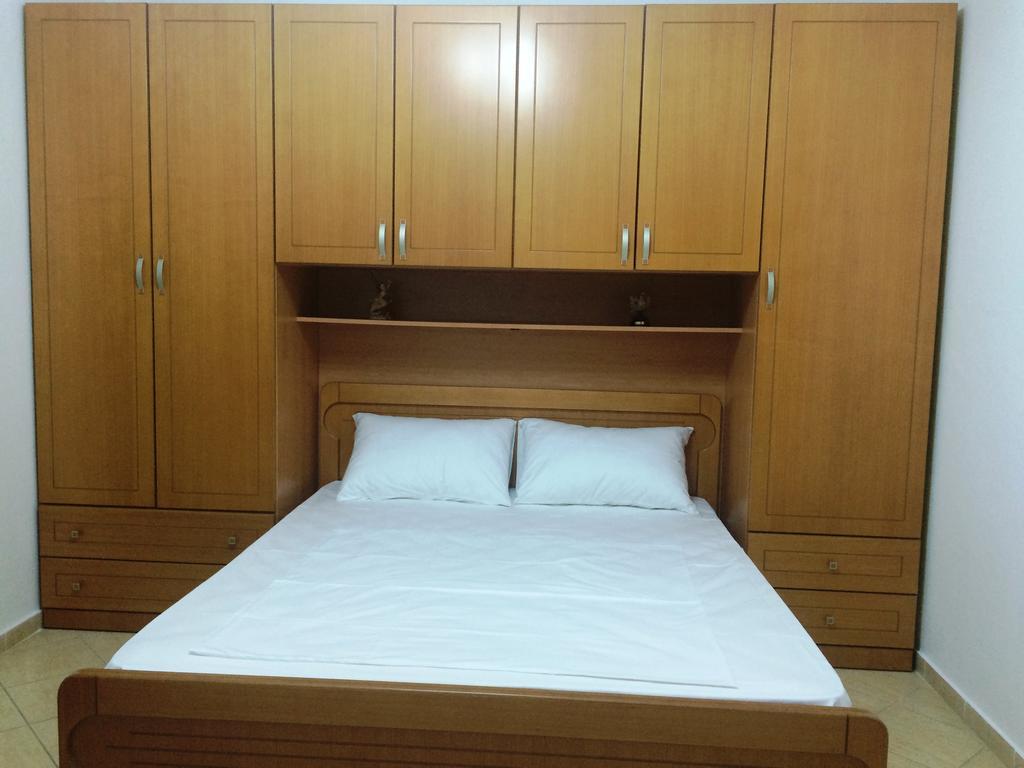 Golem Apartments 部屋 写真